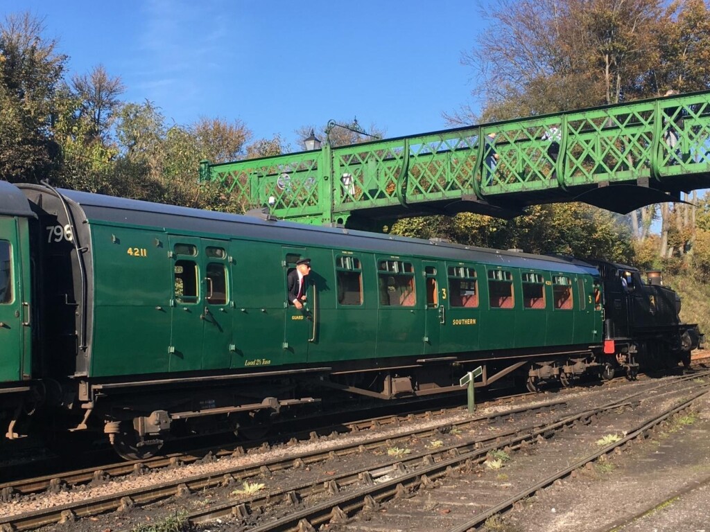 Coaching Stock 2 image 1