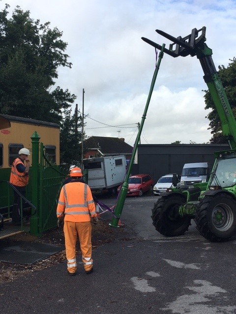 Building department - October update 10 Erecting the lampost 1
