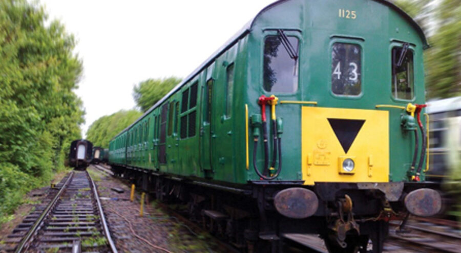 1125 - Class 205 DEMU Hampshire Unit 'Thumper'