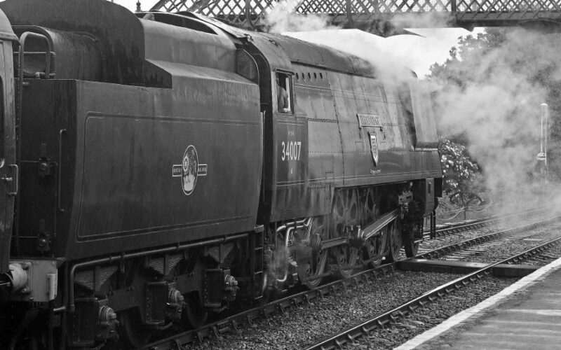34007 - SR West Country Class 'Wadebridge'