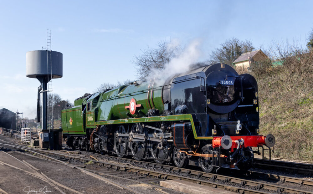 Canadian Pacific at Ropley - Jeremy De Souza