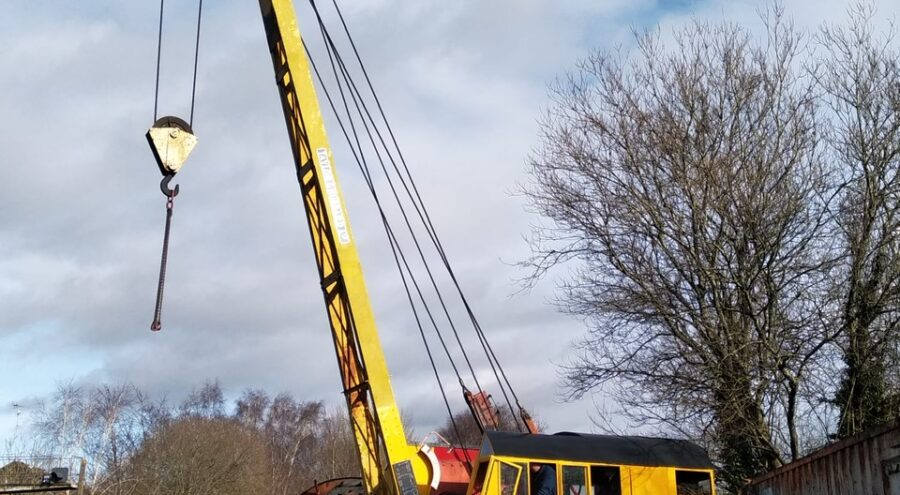 DS58 - 10 Ton Crane
