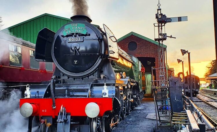 Flying-Scotsman-at-The-Watercress-Line