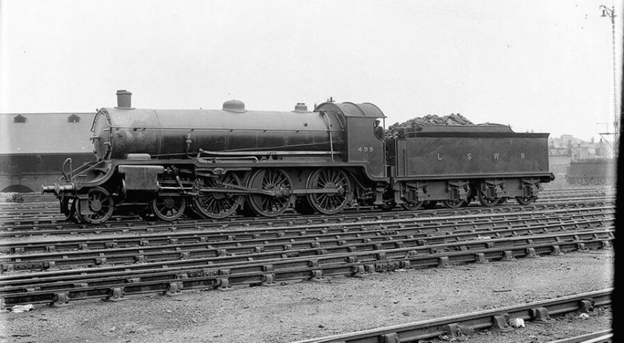 30499 - SR S15 Class