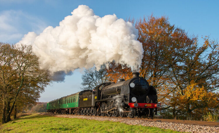 S15 Class 506 at The Watercress Line - Tony Storey