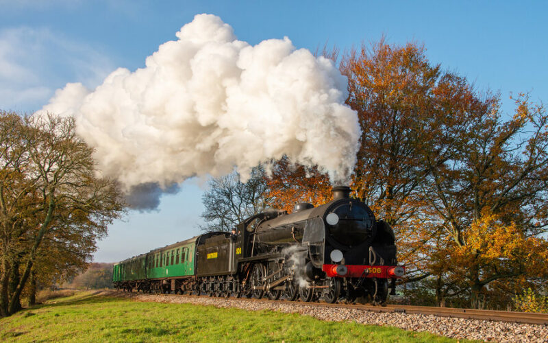 S15 Class 506 at The Watercress Line - Tony Storey